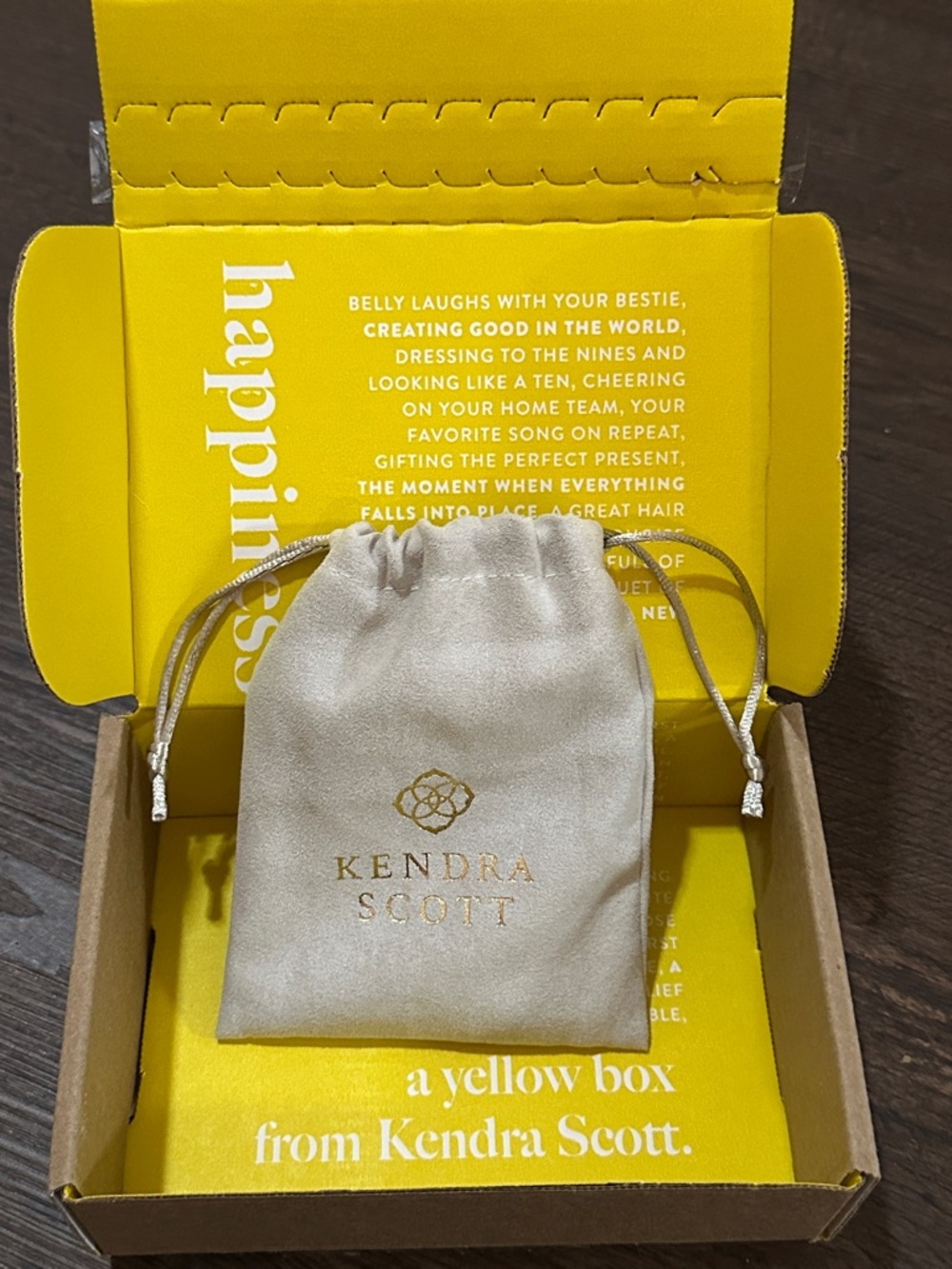 Kendra Scott Earrings - Picture 4 of 5